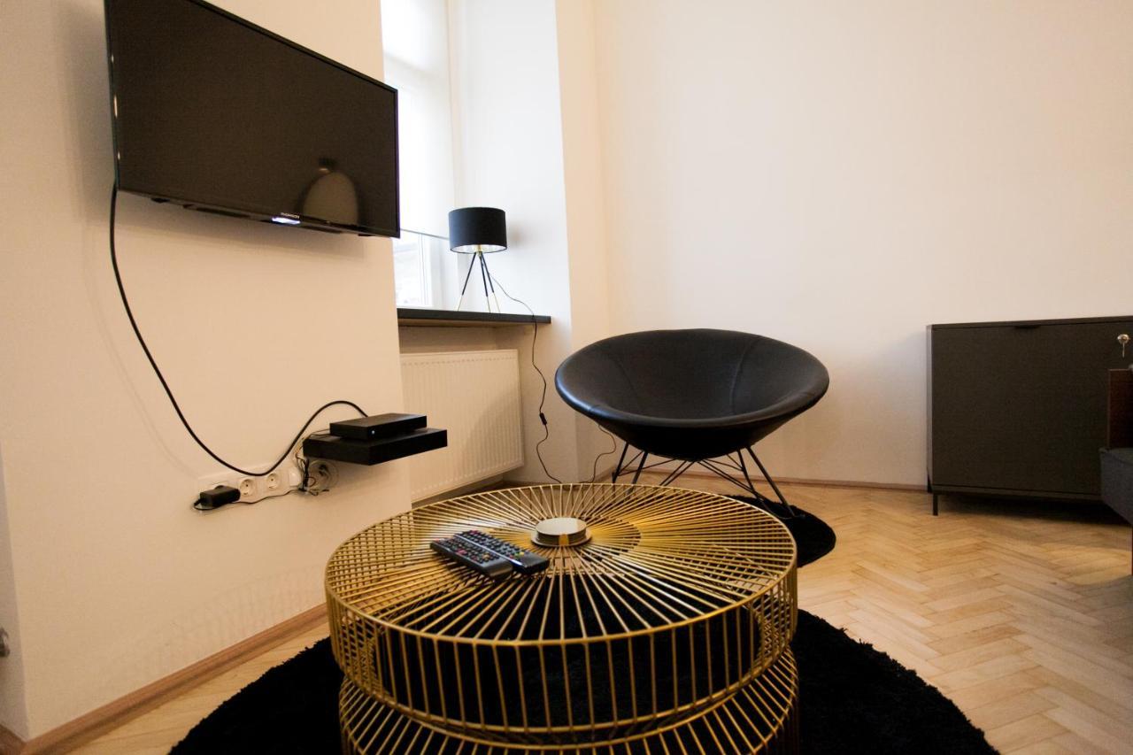 Real Delux Apartment Next To Gozsdu & Synagogue Budapest Ngoại thất bức ảnh