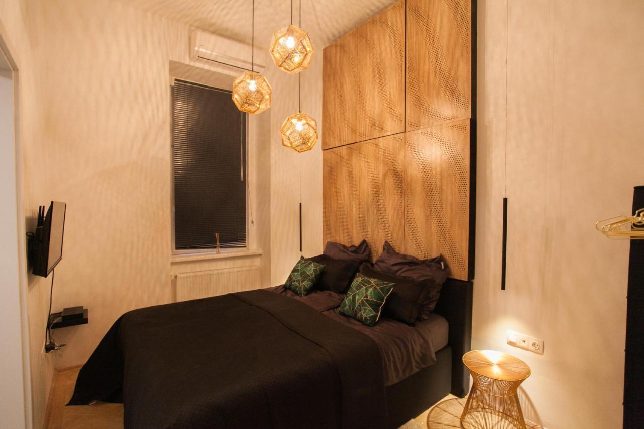 Real Delux Apartment Next To Gozsdu & Synagogue Budapest Ngoại thất bức ảnh