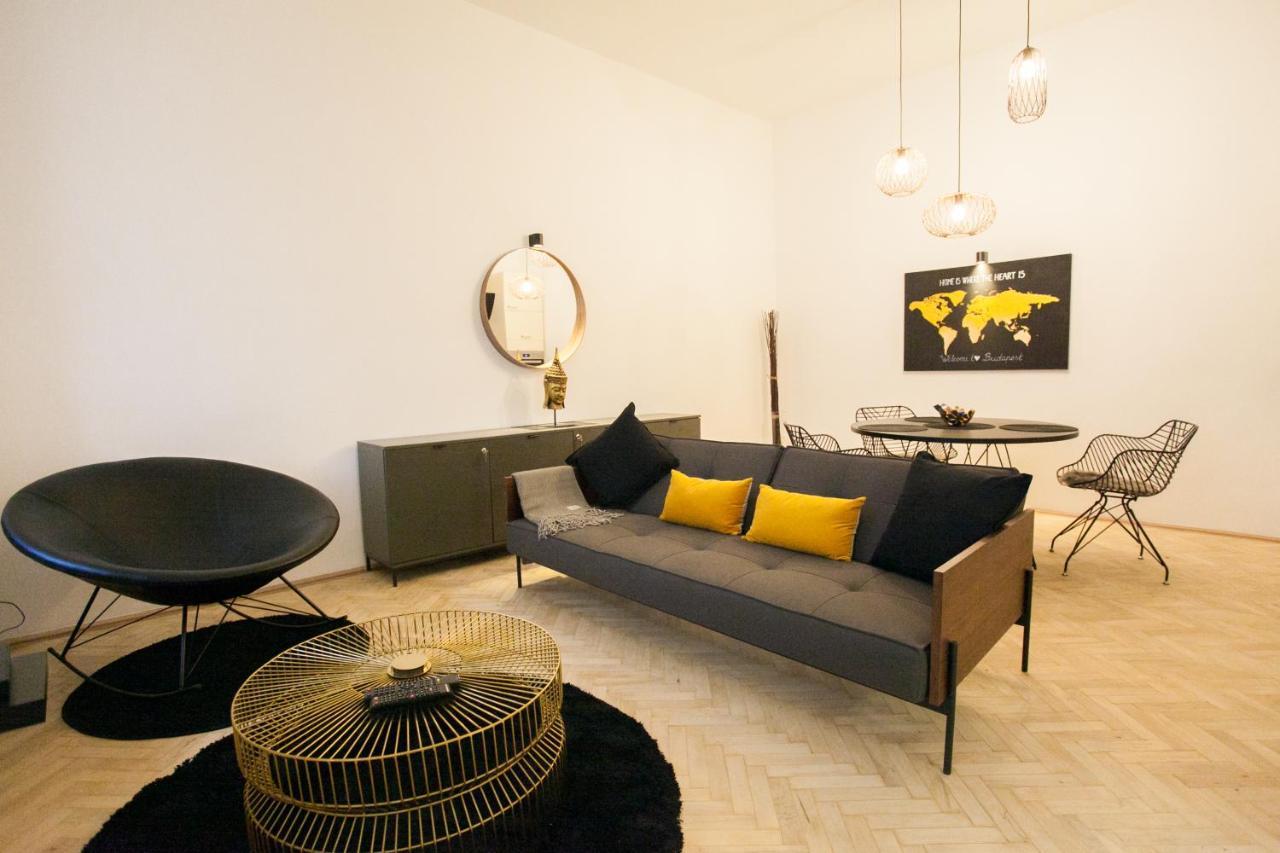Real Delux Apartment Next To Gozsdu & Synagogue Budapest Ngoại thất bức ảnh