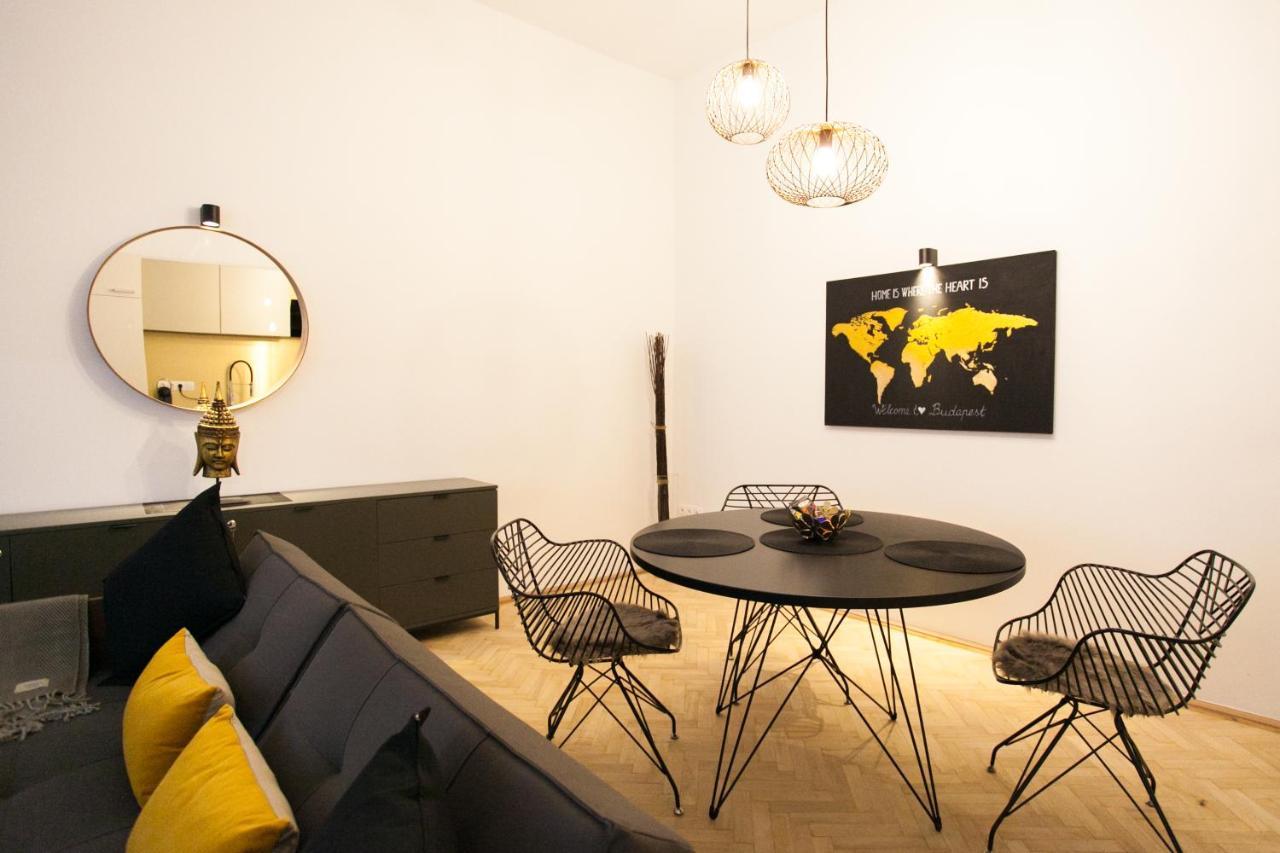 Real Delux Apartment Next To Gozsdu & Synagogue Budapest Ngoại thất bức ảnh