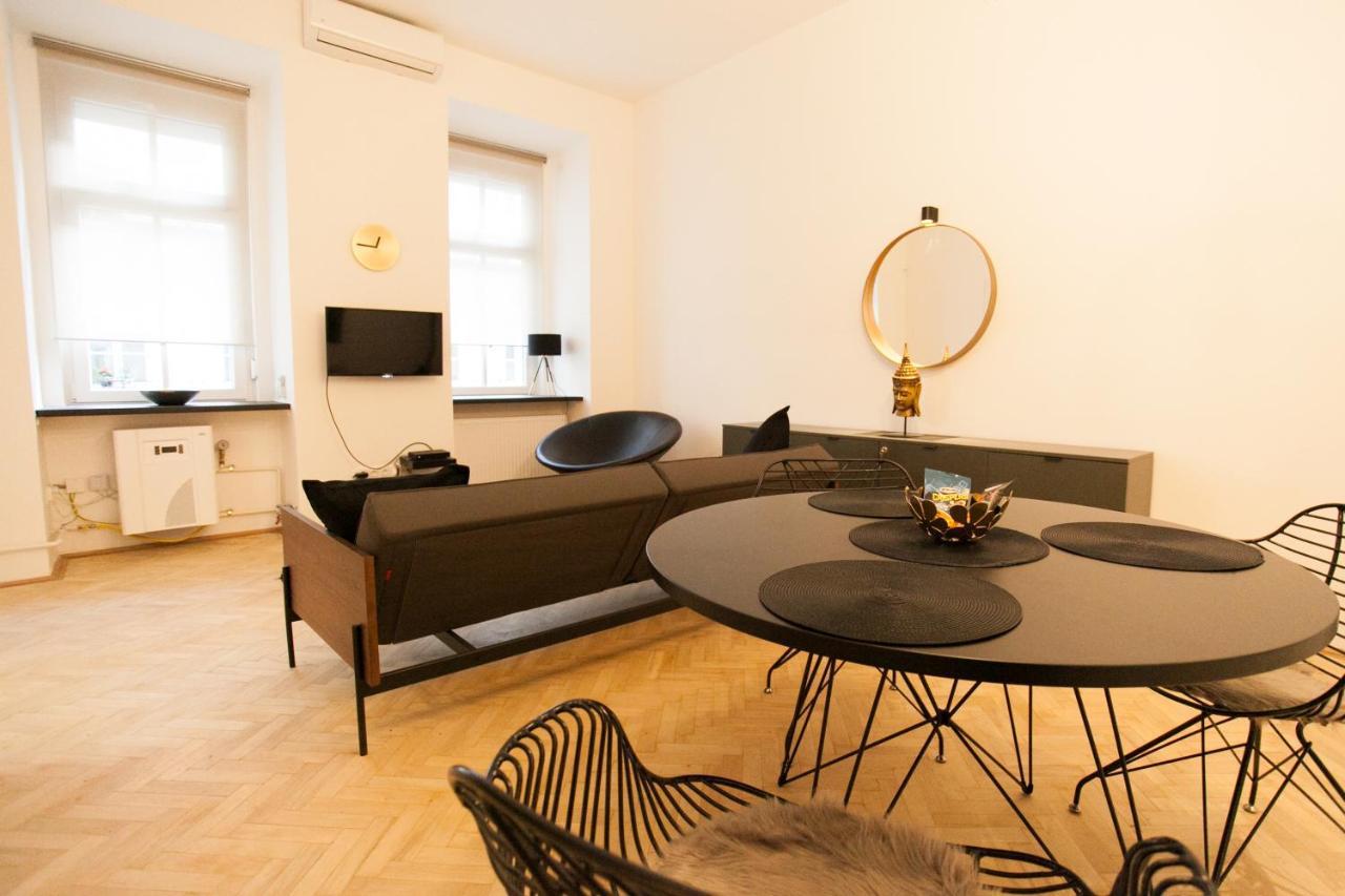 Real Delux Apartment Next To Gozsdu & Synagogue Budapest Ngoại thất bức ảnh