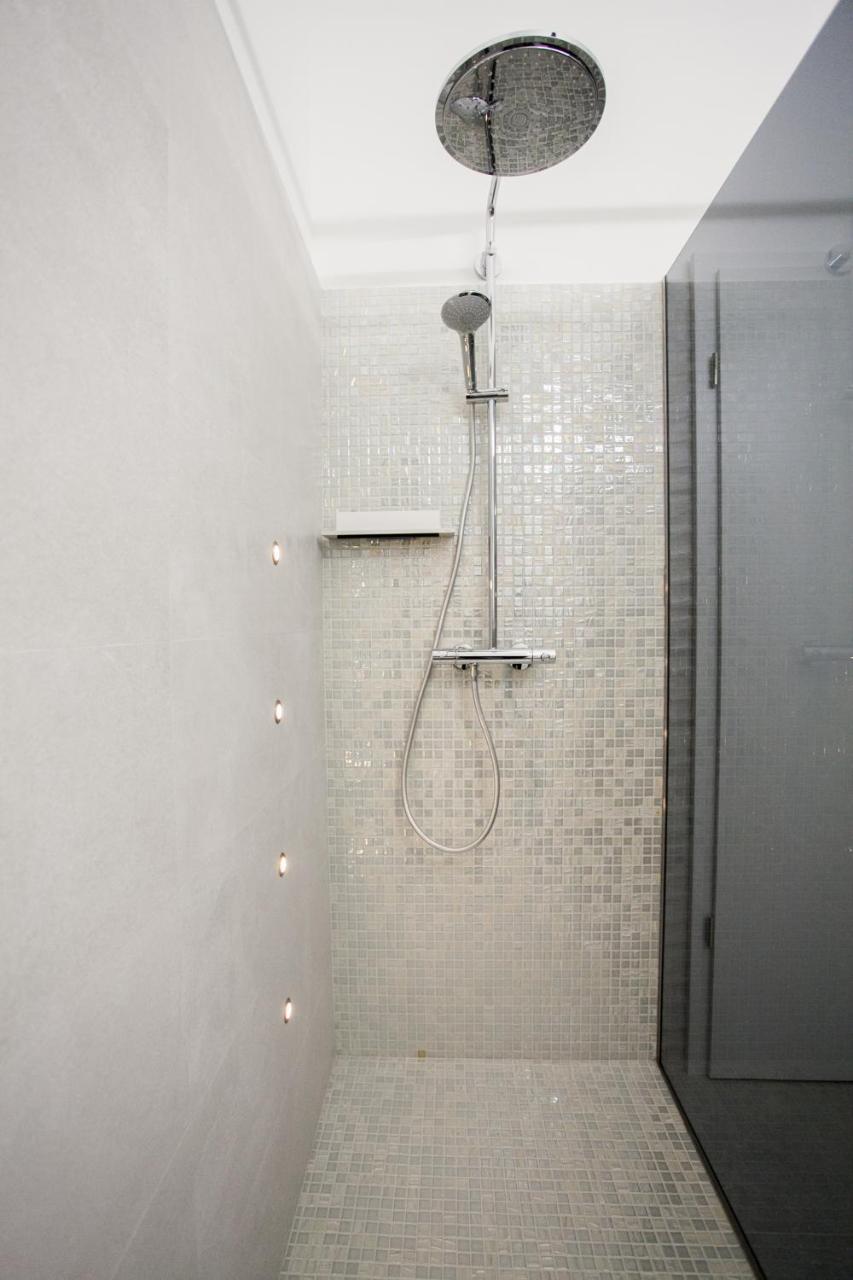 Real Delux Apartment Next To Gozsdu & Synagogue Budapest Ngoại thất bức ảnh