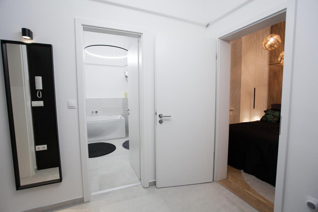 Real Delux Apartment Next To Gozsdu & Synagogue Budapest Ngoại thất bức ảnh