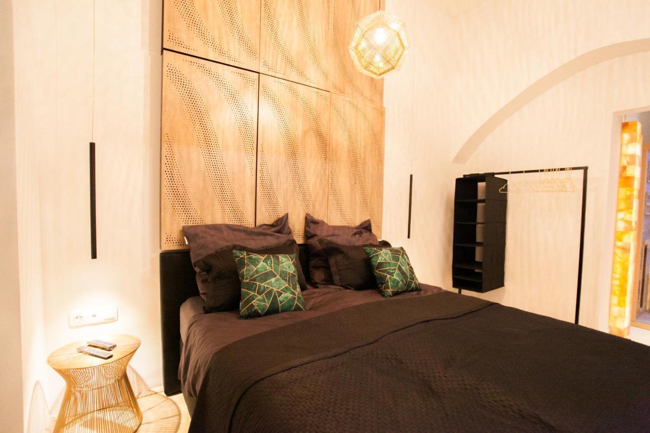 Real Delux Apartment Next To Gozsdu & Synagogue Budapest Ngoại thất bức ảnh