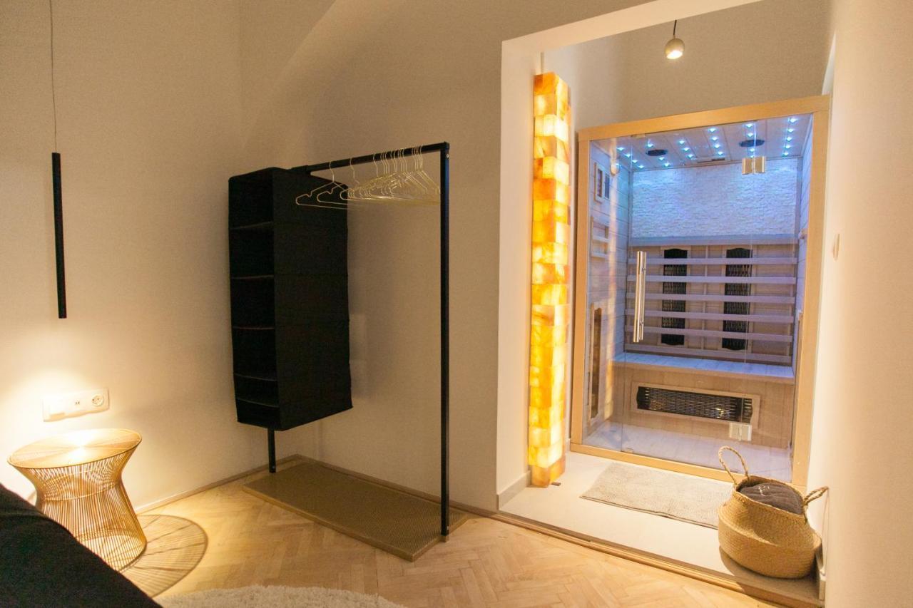 Real Delux Apartment Next To Gozsdu & Synagogue Budapest Ngoại thất bức ảnh