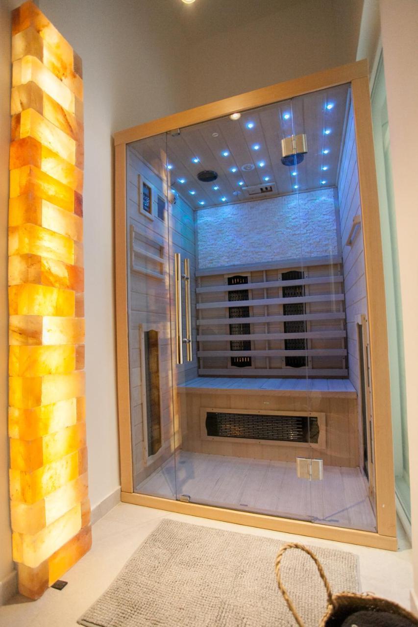 Real Delux Apartment Next To Gozsdu & Synagogue Budapest Ngoại thất bức ảnh