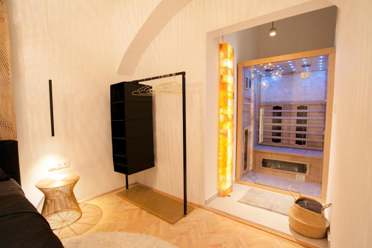 Real Delux Apartment Next To Gozsdu & Synagogue Budapest Ngoại thất bức ảnh